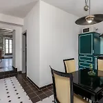 Luxurious In With Wifi