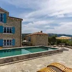 Luxurious In With Wifi Сasa de vacaciones *