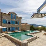 Luxurious In With Wifi Holiday home Mundanije